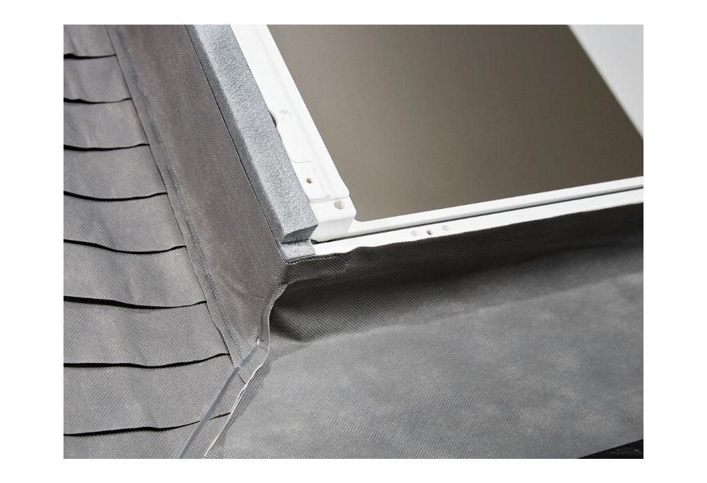 Velux BDX FK06 2011 Twin Insulation Frame & Underfelt Collar